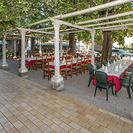 Hotel Krizman Monrupino Экстерьер фото