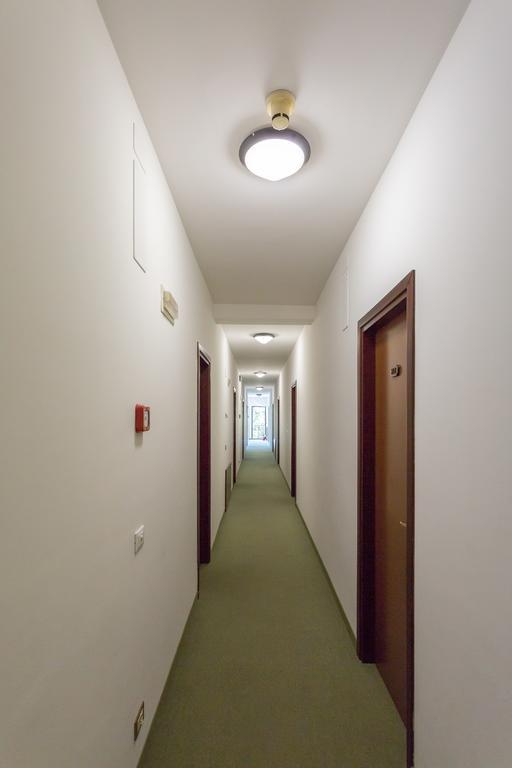 Hotel Krizman Monrupino Экстерьер фото